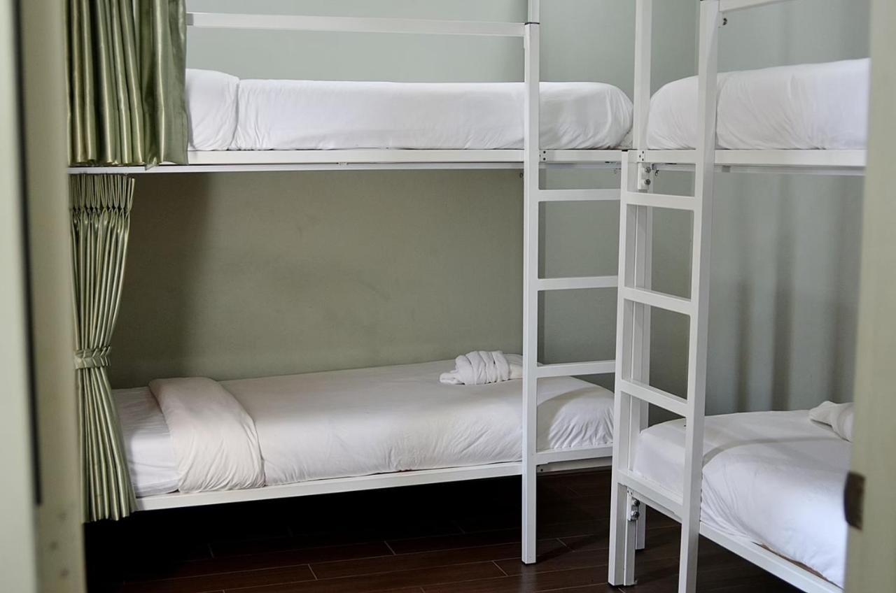 Baanpin Hotel & Cafe Μπανγκόκ Εξωτερικό φωτογραφία
